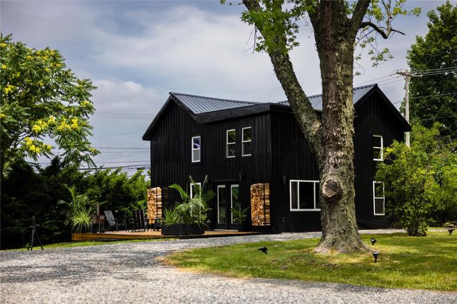 5628 State Route 9G, Hudson, NY 12534