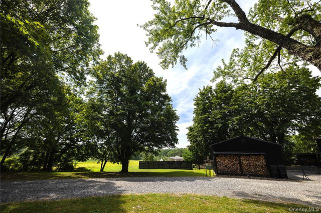 5628 State Route 9G, Hudson, NY 12534