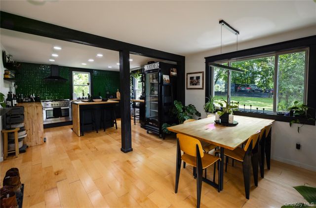 5628 State Route 9G, Hudson, NY 12534