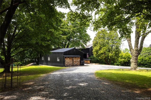 5628 State Route 9G, Hudson, NY 12534