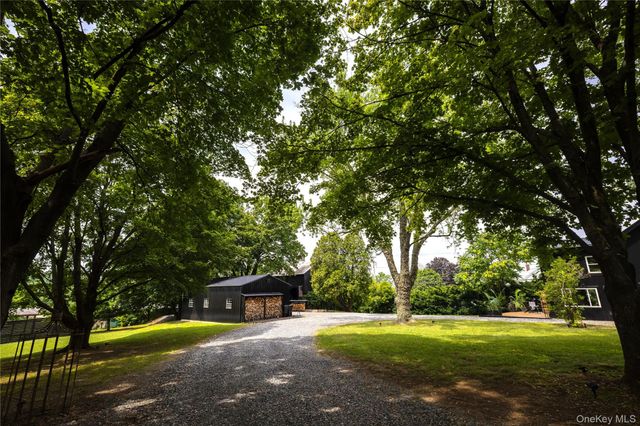 5628 State Route 9G, Hudson, NY 12534