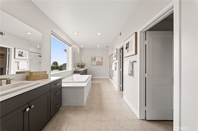 653 Pelion, Lake Forest, CA 92630