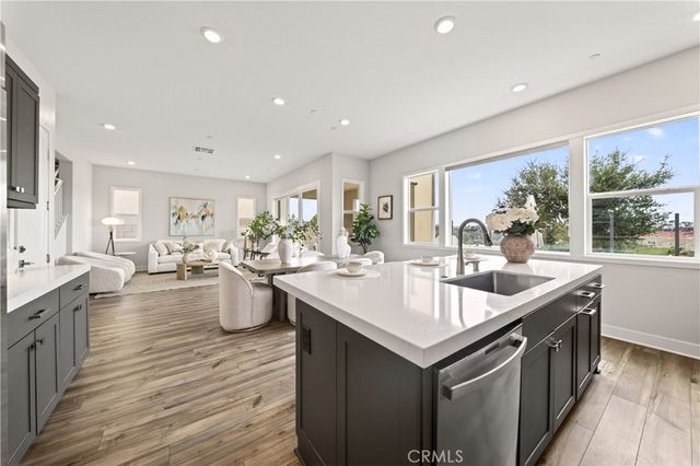 653 Pelion, Lake Forest, CA 92630