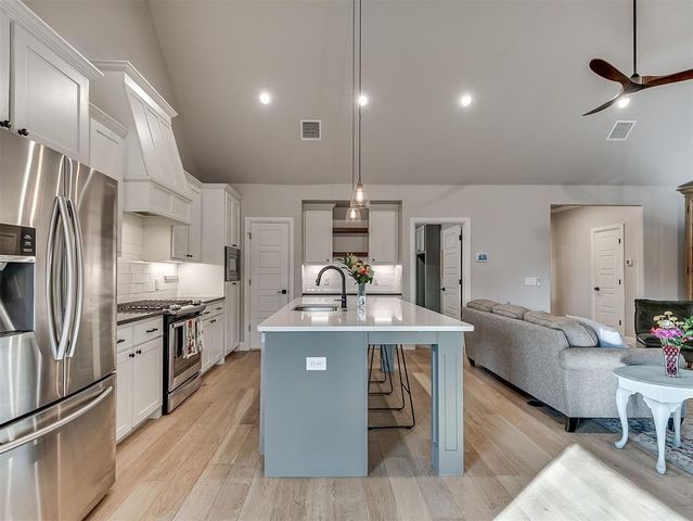 16312 Monarch Ridge Boulevard, Edmond, OK 73013