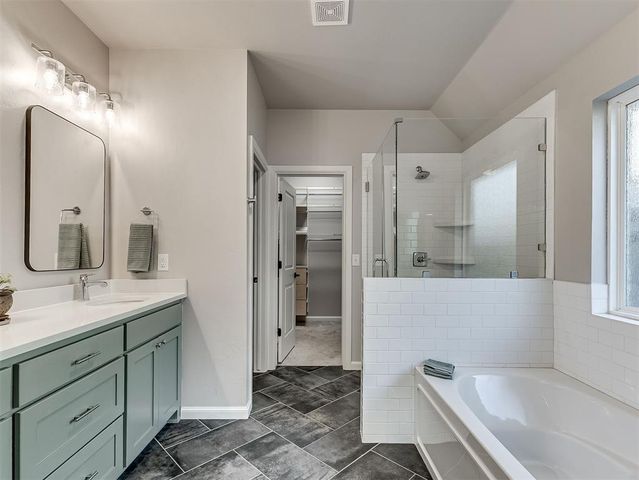 16312 Monarch Ridge Boulevard, Edmond, OK 73013