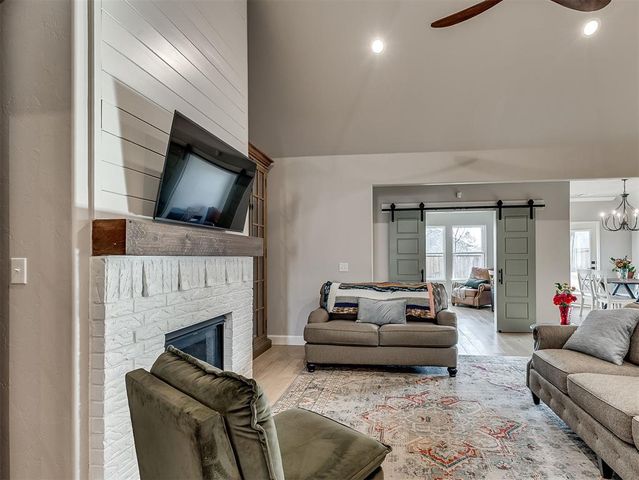 16312 Monarch Ridge Boulevard, Edmond, OK 73013