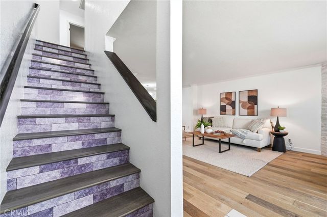 7304 Balboa C, Lake Balboa, CA 91406