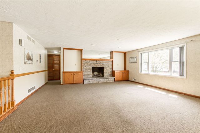 299 Fairport Road, Pittsford, NY 14445