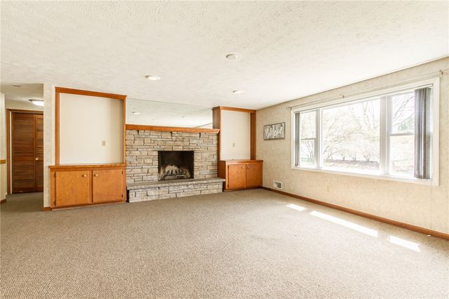 299 Fairport Road, Pittsford, NY 14445