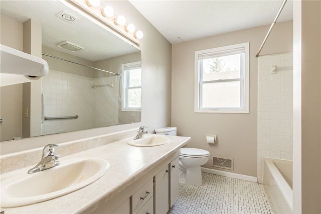299 Fairport Road, Pittsford, NY 14445