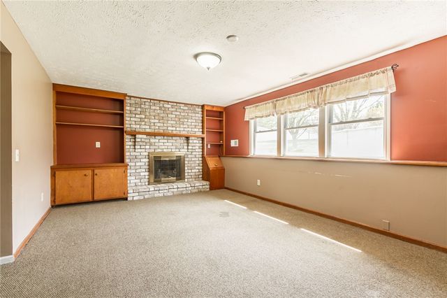 299 Fairport Road, Pittsford, NY 14445