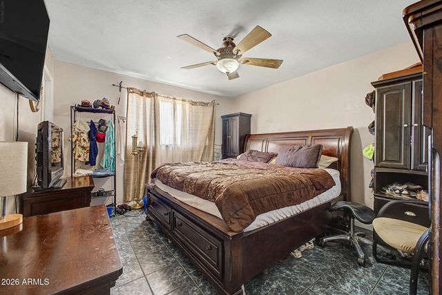 6449 W BETHANY HOME Road, Glendale, AZ 85301