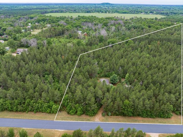 N10391 St Josephs Way, Necedah, WI 54646