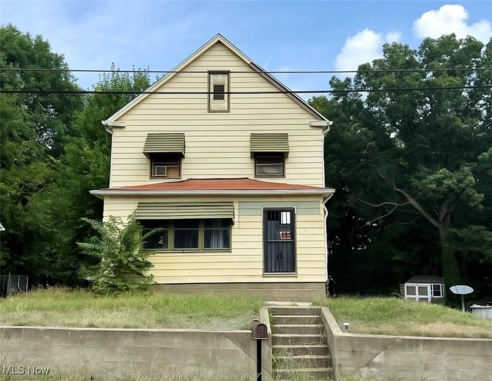 371 S Jackson Street, Youngstown, OH 44506