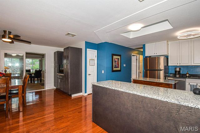 4817 Bankfield Court, St Louis, MO 63128