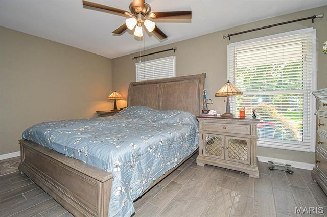 4817 Bankfield Court, St Louis, MO 63128