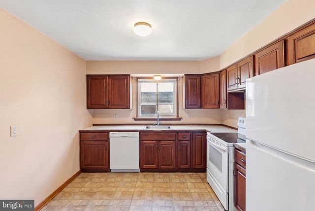 3131 WELSH RD, Philadelphia, PA 19136