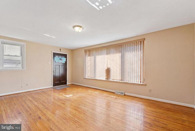3131 WELSH RD, Philadelphia, PA 19136