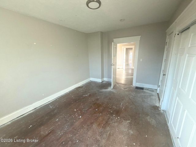 2823 W Main St, Louisville, KY 40212