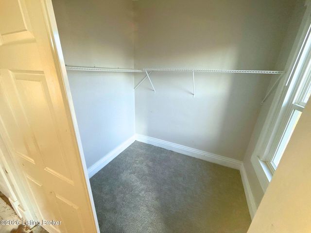 2823 W Main St, Louisville, KY 40212