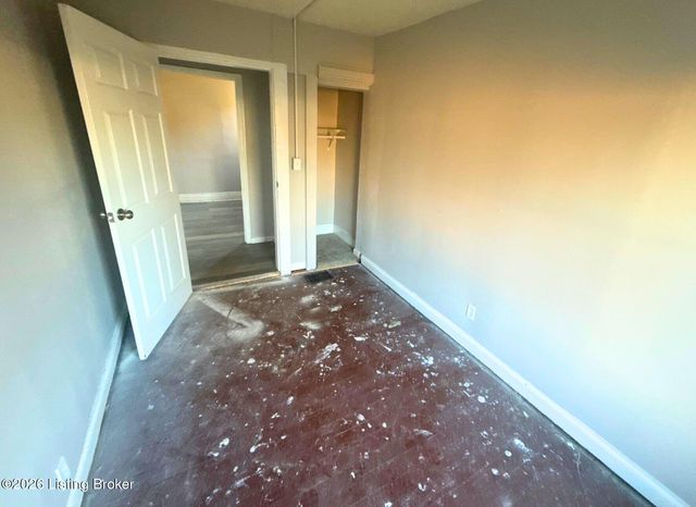 2823 W Main St, Louisville, KY 40212