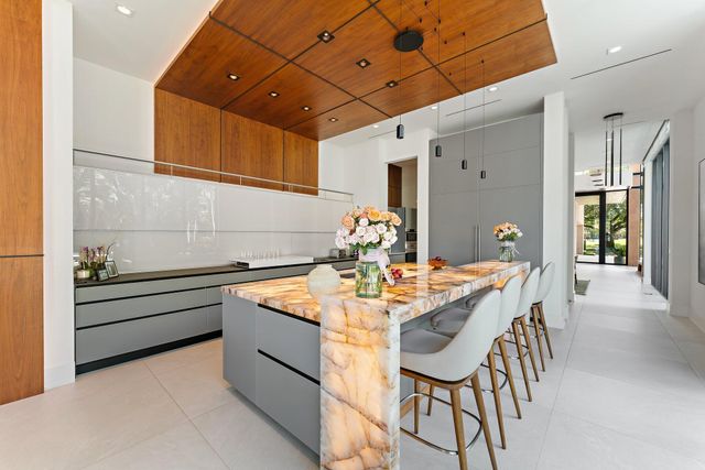 160 Spyglass Lane, Jupiter, FL 33477