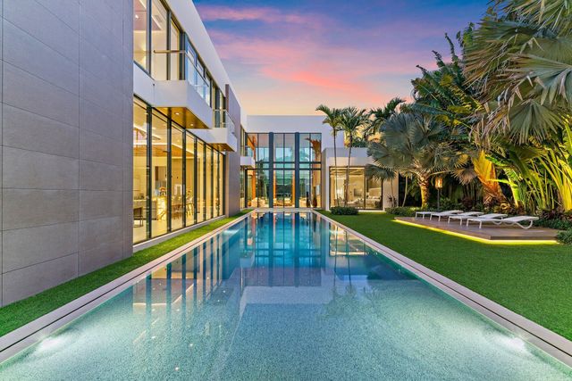 160 Spyglass Lane, Jupiter, FL 33477