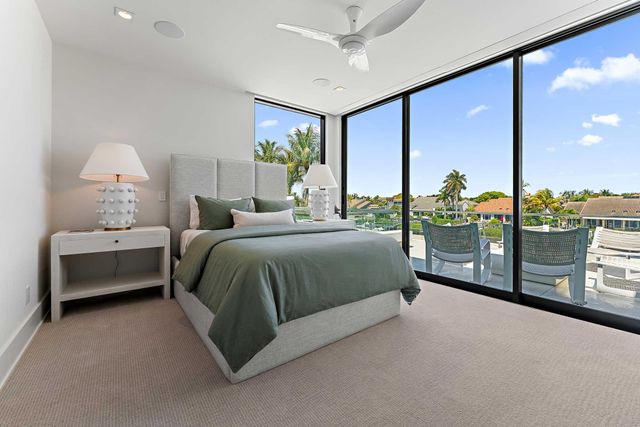 160 Spyglass Lane, Jupiter, FL 33477