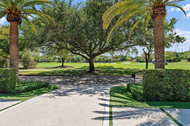 160 Spyglass Lane, Jupiter, FL 33477