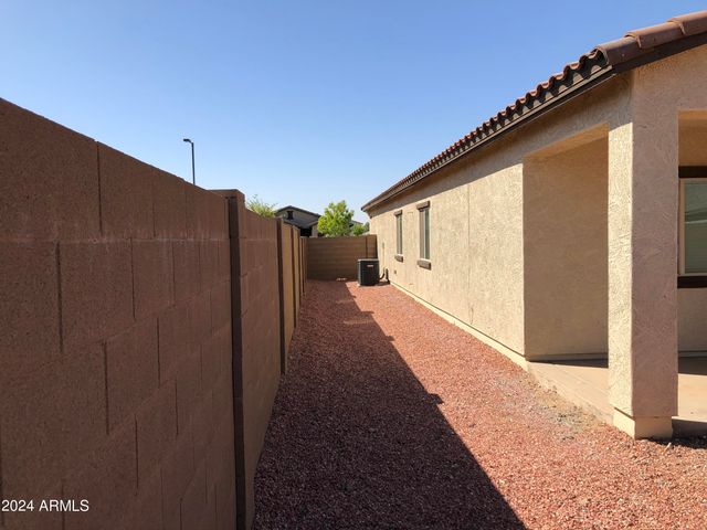 21354 W MONTE VISTA Road, Buckeye, AZ 85396