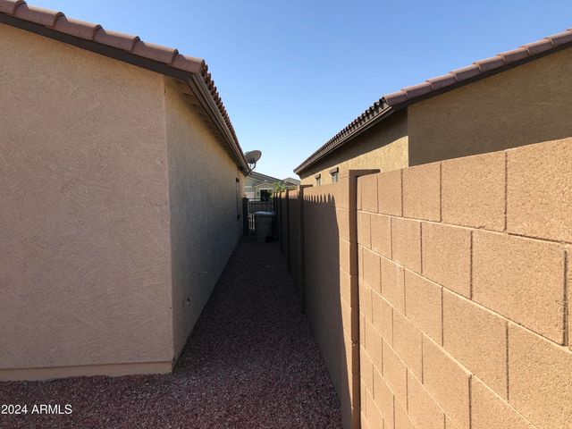 21354 W MONTE VISTA Road, Buckeye, AZ 85396