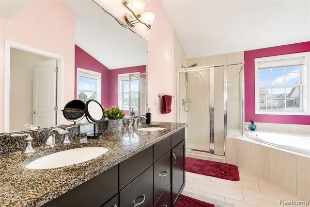 50873 Scarborough Road, Canton, MI 48188
