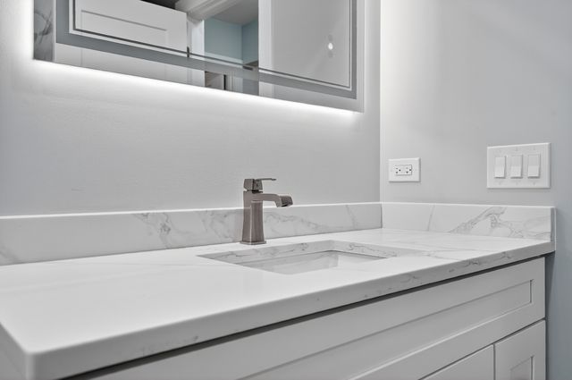 4249 N Sayre Avenue, Norridge, IL 60706