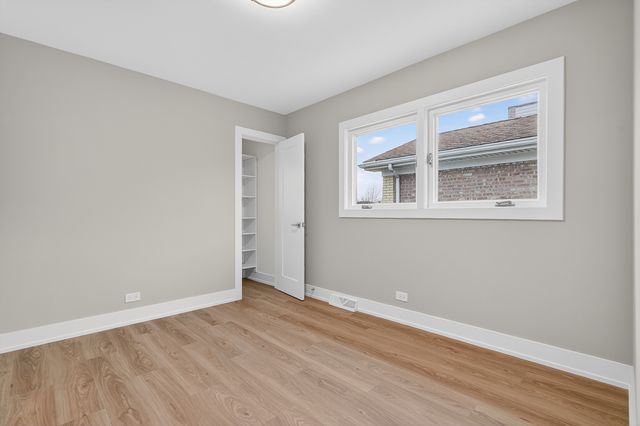 4249 N Sayre Avenue, Norridge, IL 60706