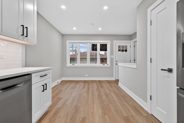 4249 N Sayre Avenue, Norridge, IL 60706