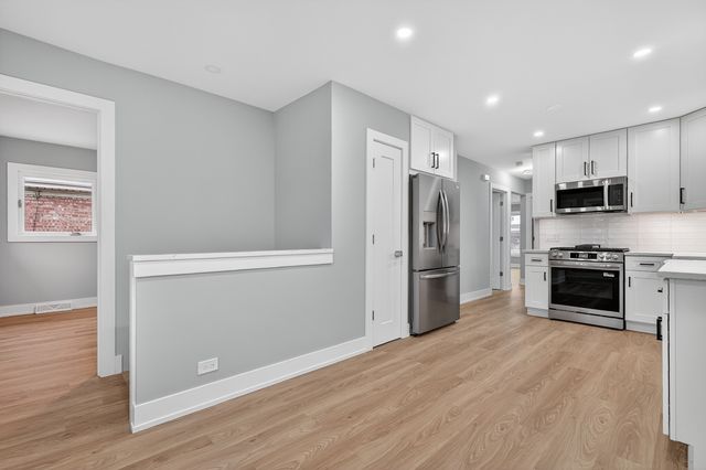 4249 N Sayre Avenue, Norridge, IL 60706