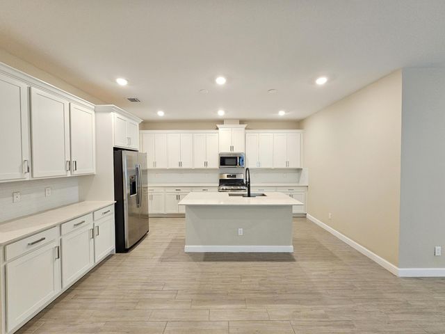 1284 HAYWAGON Trail, The Acreage, FL 33470