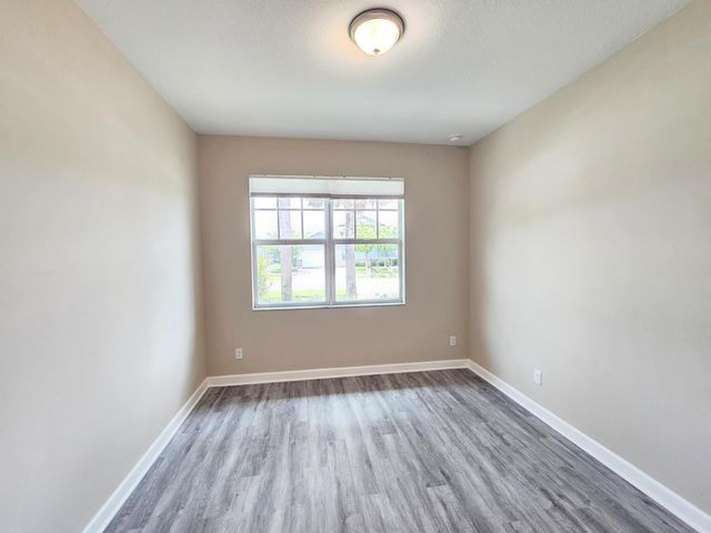 1284 HAYWAGON Trail, The Acreage, FL 33470