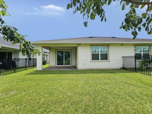 1284 HAYWAGON Trail, The Acreage, FL 33470