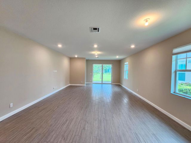 1284 HAYWAGON Trail, The Acreage, FL 33470