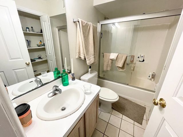 6 Harleston St 6, Boston, MA 02120