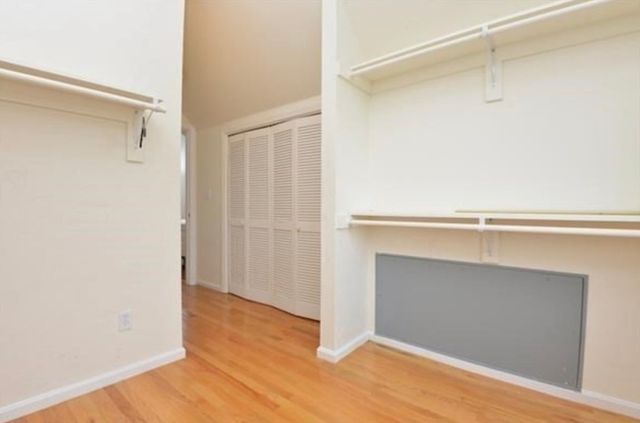 6 Harleston St 6, Boston, MA 02120