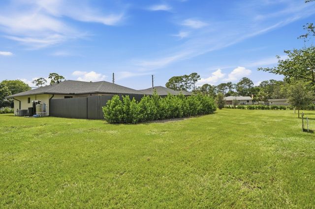 18477 Sycamore Drive W, The Acreage, FL 33470
