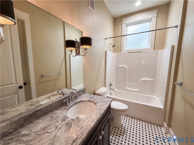 16201 Alsdell Rd, Midlothian, VA 23112