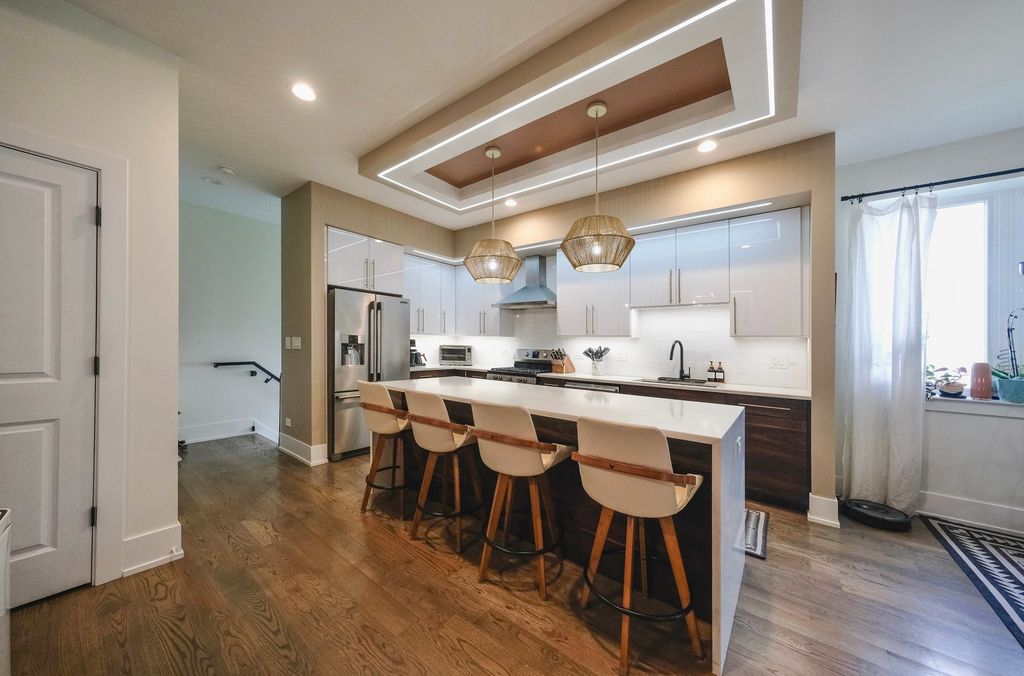 1818 N Sawyer Avenue 1E, Chicago, IL 60647 — photo 4