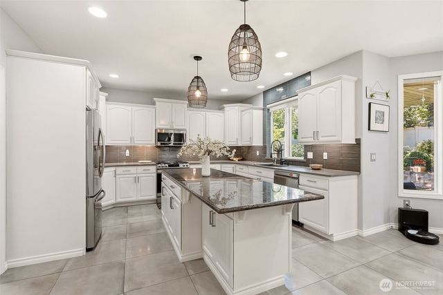 9111 N Kensington Drive, Spokane, WA 99208
