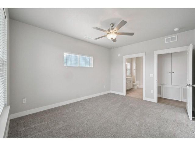 265 High Point Dr 207, Longmont, CO 80504