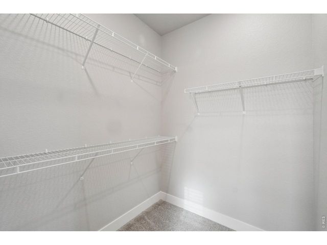 265 High Point Dr 207, Longmont, CO 80504