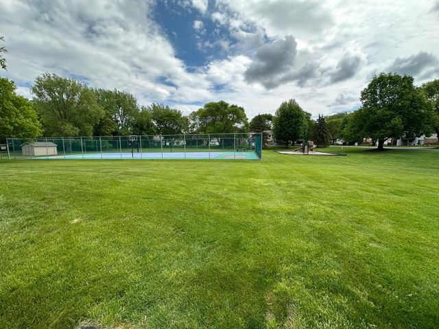11960 Bluebird Street NW, Coon Rapids, MN 55448