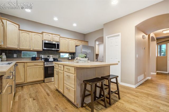 6815 Prairie Wind Drive, Colorado Springs, CO 80923